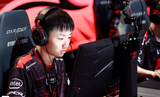 腾讯手游无畏契约成功首发登顶iPhone下载榜